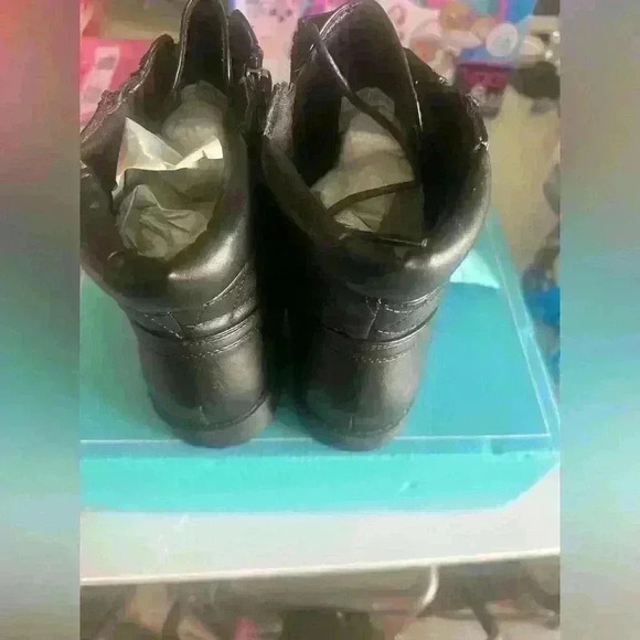 Brand new boots. - Picture 3 of 4